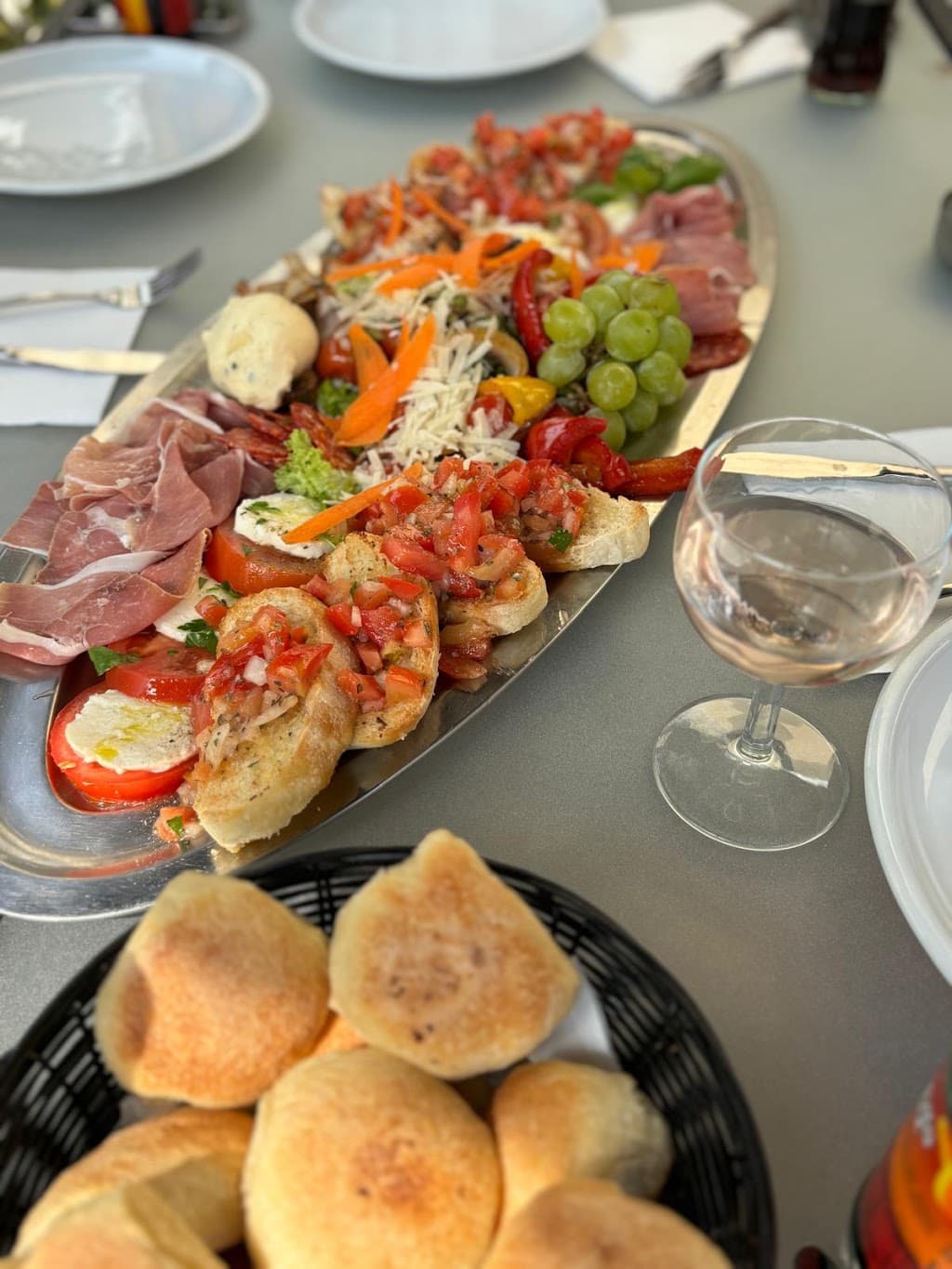 BARO GRILL-PIZZERIA -RESTAURANT& PARTYSERVICE bei Nico