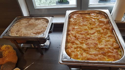 Schwarz Partyservice Spanferkelbraterei — Kundenfoto